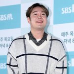 "어머니 돌아가신 지 4개월, 심적으로 힘들어 <b>칩거</b>중"[SC이슈]