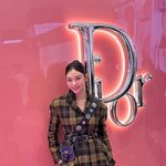 [운동법] 뉴진스 해린, 이러니 명품 <b>D</b><b>사</b> 앰버서더…확신의 고양이상...