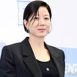 [드루와] 故 이선균 떠나보낸 전혜진, 본업 복귀…"행복했으면"...