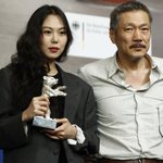 [댓글부탁해] '김민희와 불륜' 홍상수 "외동딸 결혼식 불참…...