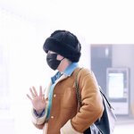 지디 오늘 출국패션 너무 귀엽다...