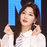 [단독]‘최민환과 양육권 소송’ 율희, 은퇴 <b>NO</b> 새출발..배우...