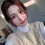 '최민환과 소송' 율희, 연기로 새출발…"내파악 화이팅"