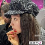 '46세' 김사랑, 근황 전했다...김연경 응원하며 뽐낸 '동안...