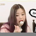 [이것좀봐줘] 밥먹는 장원영 뽀<b>씨래</b>기시절이랑 지금 보고가