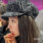 김사랑, 김연경과 친했어? 배구장서 포착…여전히 예쁘네
