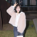 어깨까지 내려오는 머리길이’ (웬디의 영스트리트 출근길) [<b>HD</b>포토]