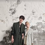 박보영, 생애 첫 '금발' 시도하더니 최우식 옆 팔짱…<b>연일</b> 파격...