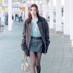 출국 때랑 갭 장난 아닌 다른 <b>사나</b>&amp;김태리