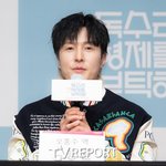 "신세져서" 김동완, 서윤아와 불화·하차설→'방송용 연애' 인정...