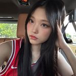 스무살 <b>푸릇</b> vs 거울속엔 오징어