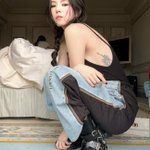  2천만원 들여 타투 지웠는데..<b>가슴</b> <b>옆</b>에 대형 문신 파격 노출