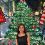 살 쏙 뺀 근황…직각 어깨가 보이네 '고급美 철철' [<b>MD</b>스타]