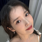 이종석 일상 속 매력 뽐낸 아이유, ‘20장 꼬와<b>아악</b>’