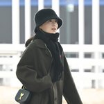 뽀<b>블리</b>는 안드로메다로? 박보영의 안타까운 공항 패션 [스타@스캔]