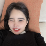 미모 완전 회복...박봄, 윙크로 전한 근황