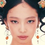 <b>제니</b> 이 사진 김채원 <b>닮음</b>