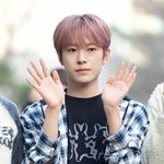 <b>유우</b>시 약간 괴롭히고 싶게생김 ㅋ ㅠ