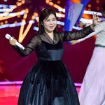 [단독]'컴백' 송가인, 유튜브 예능 진출..전국 팔도 돌며 <b>노래</b>교실...