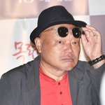 尹 지지 김흥국, 누리꾼과 “니가 뭔데” 설전 벌이더니…무면허 운전에는...