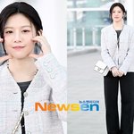 걸친 것만 2300만<b>원대</b>‥고윤정 명품은 거들 뿐, 인형 같은 비주얼