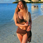 ‘이 정도였어?’ 손승연, <b>해변</b> 위 빛난 글래머 몸매