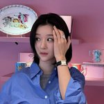 <b>다이아</b> 아니야?…서예지, 왼쪽 손가락 '<b>왕</b>반지' 포착