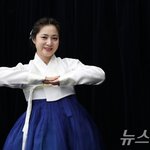 [드루와] [단독] 박나래 "결혼? 무조건 해야한다 아냐…좋을...