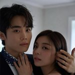 <b>혼전</b> 동거' 에일리최시훈, 웨딩화보 공개…웃는 모습이 똑 닮았네