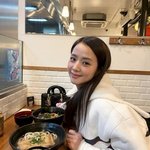 [모두드루와] 블핑 지수, 파리서 우동 먹방..애교에 녹아내리겠네