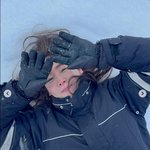 '50세' 최지우, 눈길에 벌러덩...털털함 입은 '지우<b>히메</b>'
