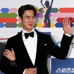 유연석 "유재석=<b>MC</b>계 엄마…길러주고 키워줬다"(SBS연예대상)