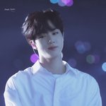 나 지금까지 좋아한 유명인들 다 첫<b>최애</b>닮음