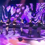 설윤 유나 왜 <b>백댄</b>처럼 입혔냐?