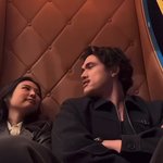 헐 제니 뮤비 남주 찰스 멘튼이네