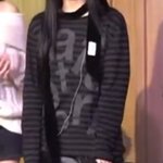<b>아현</b> 이 옷 어디건지 아는 사람?