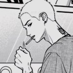 <b>두상</b>까지 ㄹㅇ 만화그림체같은 아이돌