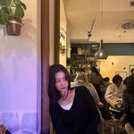 정채연, 해외서도 숨길 수 없는 청순美…여친짤의 정석