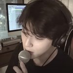 아스트로가 <b>문빈</b> 생일을 기념하는 법