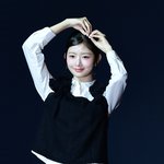 [포토] 아이브 레이 '깜찍발랄한 레이의 시그니처 포즈'