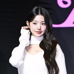 아이브 장원영 '머리만 넘겨도 예뻐'