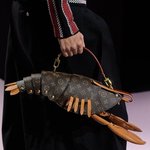 [군대] 호바 이 <b>가방</b> 들어줘