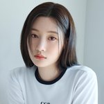 봄 느낌 물씬 나는 정채연 의류 화보.<b>jpg</b>