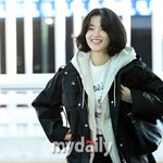 밀라노 떠나는 김태리 '여대생 같은 <b>풋풋</b>한 매력'