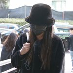[댓글부탁해] 아이브 장원영, ‘<b>메텔</b>’ 그자체~ 출근길 패션 [포토엔HD]