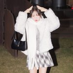 레드벨벳 웬디, ‘하얀 <b>털옷</b> 입은 겨울 가나디’ (웬디의 영스트리트...