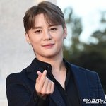 판단력 흐려져 "…김준수에 '8억' 뜯은 <b>BJ</b>, 징역 7년 선고