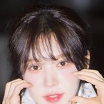 웬디, ‘꽉 찬 볼하트’ (웬디의 영스트리트 출근길) [<b>HD</b>포토]