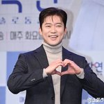 [단독] '<b>MBC</b> 퇴사' 김대호, 프리 후 첫 고정 꿰찼다…'위대한...
