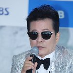 태진아 "잘 가 내 영원한 라이벌이여"…故 송대관 눈물의 애도